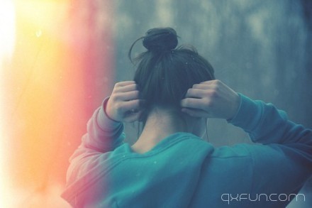 真正爱你的人会一直爱你 -清新范(Qxfun.com)