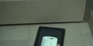 老外创意广告：说好的iPad代替一切呢？ - 清新范(Qxfun.com)
